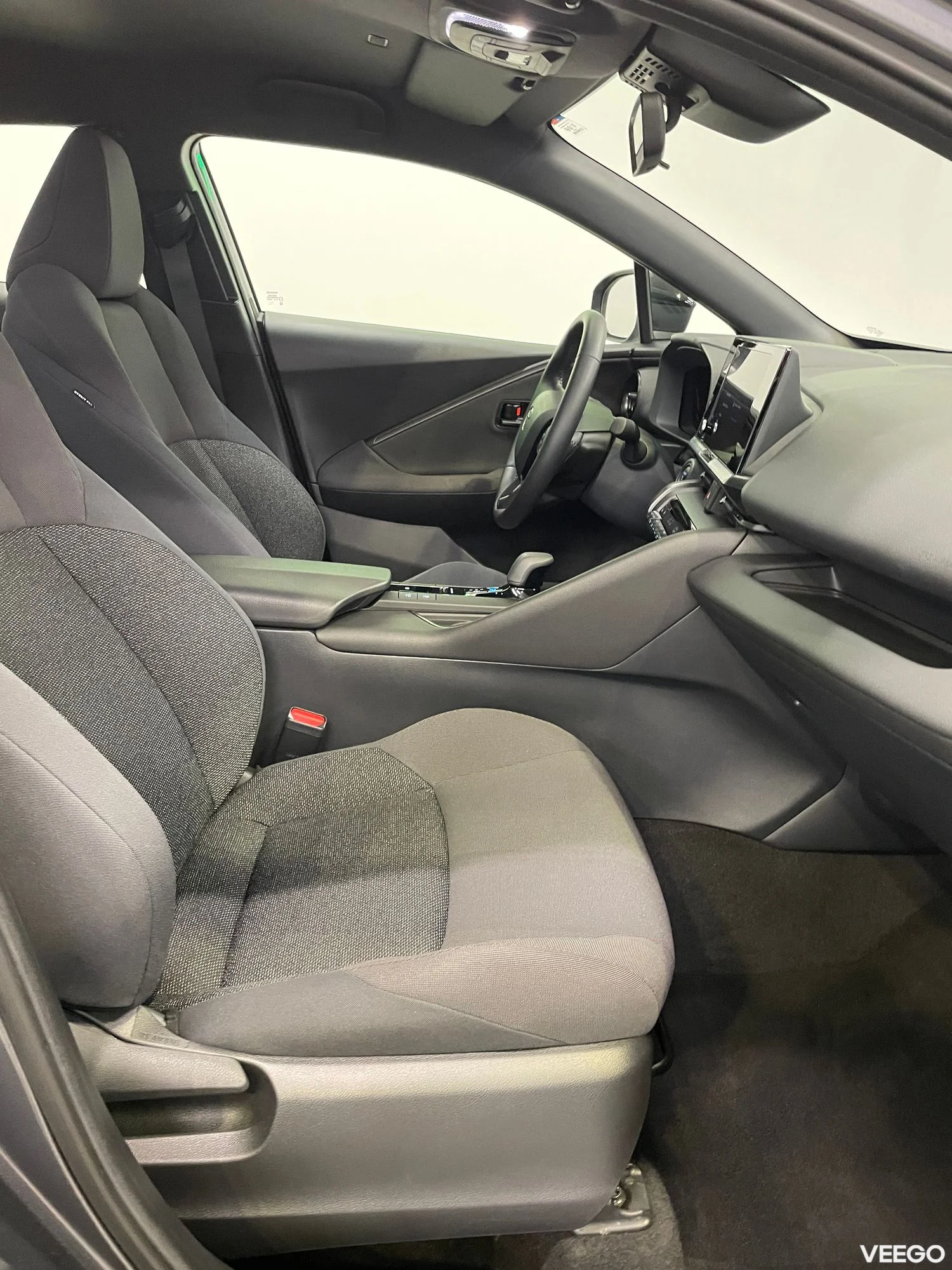 Toyota C-HR - 1.8 72kW