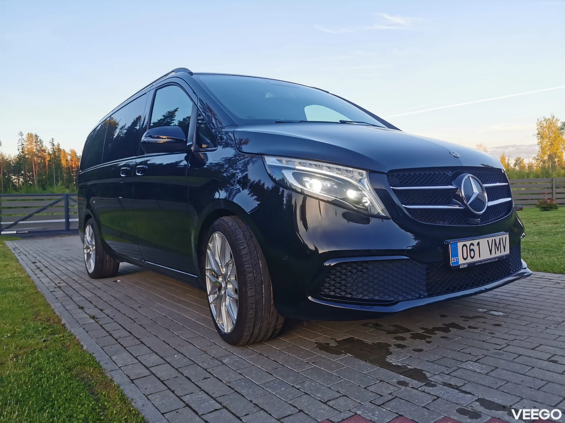 Mercedes-Benz V class 2.0 176kW