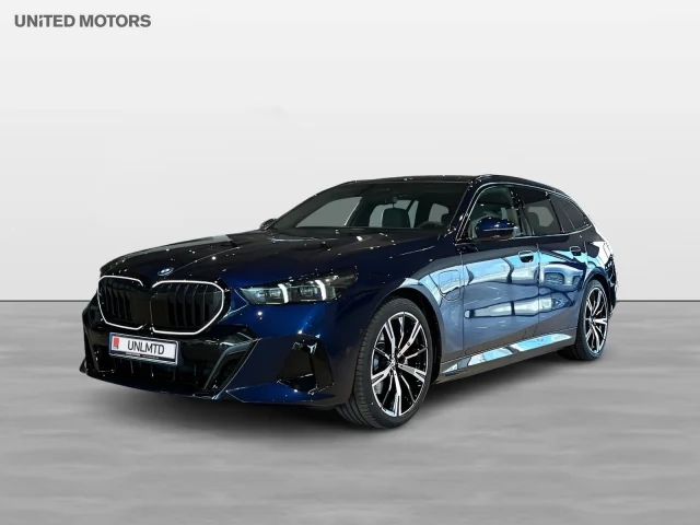 Image of BMW 530 xDrive Touring M Sport Pro Panorama D/A Pro B&W 220kW