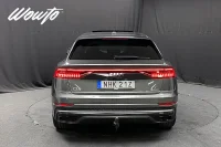 Audi Q8 50 TDI 286HK S-Line / Pano / Drag / B&O / SPEC 210kW