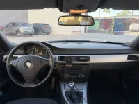 BMW 320 2.0 120kW thumbnail