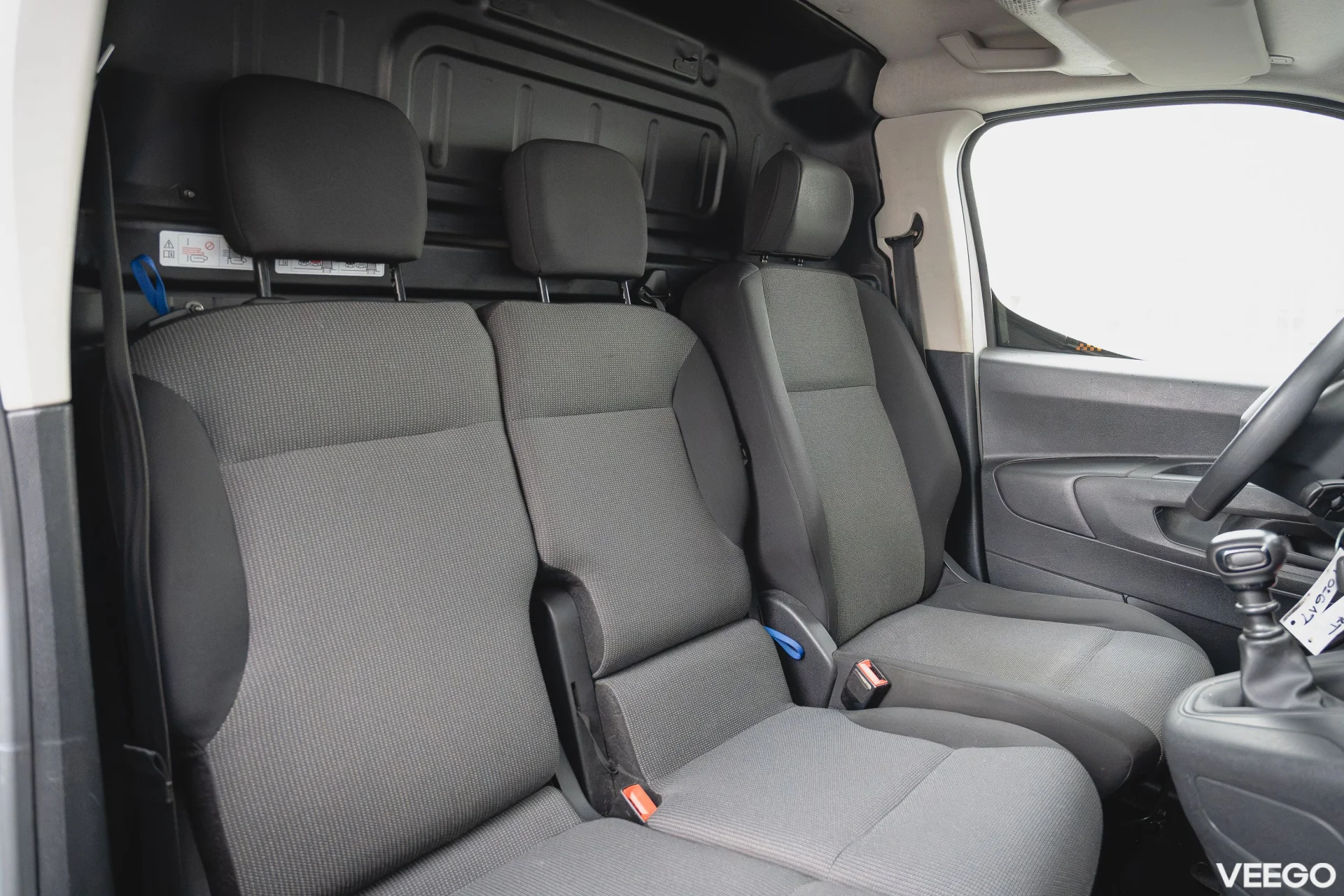 Peugeot Partner Puretech Pro 1.2 81kW