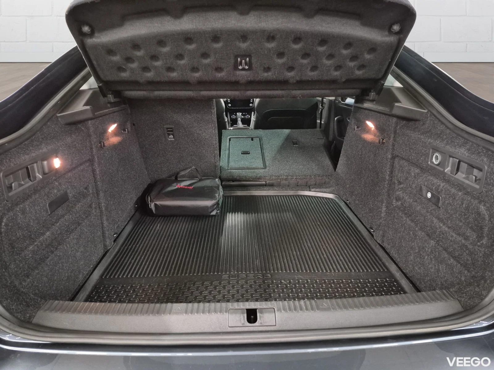Skoda Superb Elegance 1.8 132kW