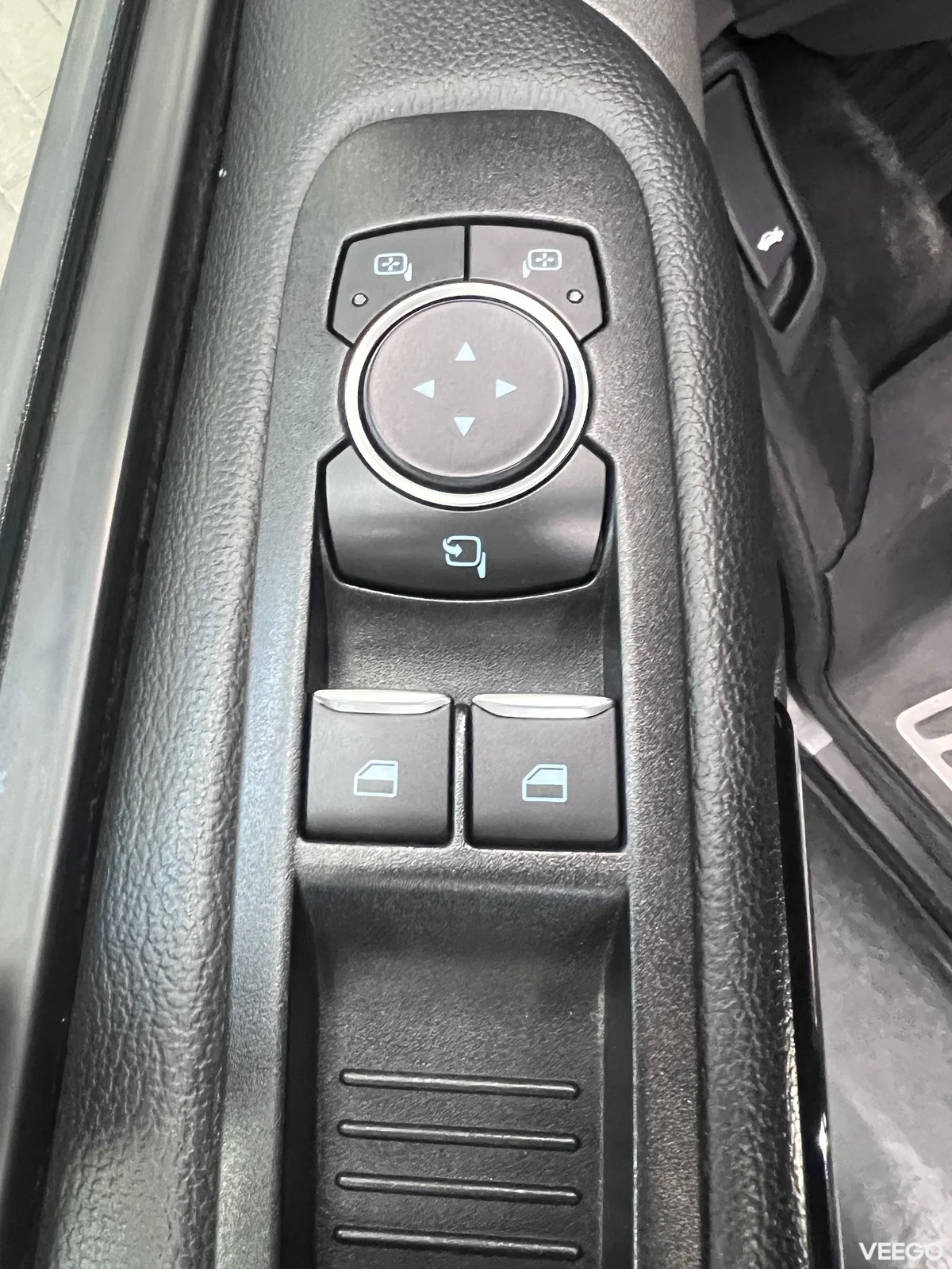 Ford Tourneo Custom 2 136kW