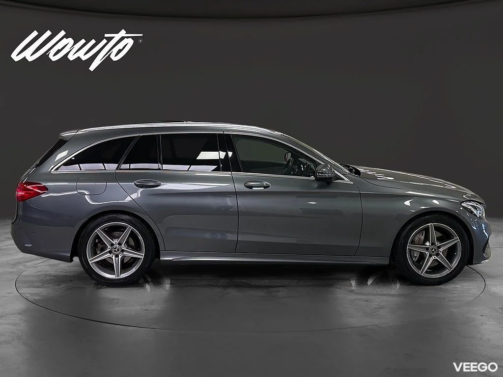Mercedes-Benz C300 300 T 245HK AMG /B-Kamera 180kW