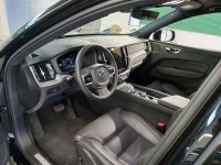 Volvo XC60 2.0 B5 Mild-Hybrid Plus Black Edition AWD 2 184kW thumbnail