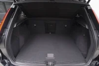 Volvo XC40 T4 Recharge Plug-In Hybrid 1.5 155kW thumbnail