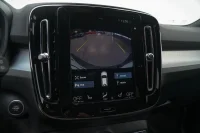Volvo XC40 T4 Recharge Plug-In Hybrid 1.5 155kW thumbnail