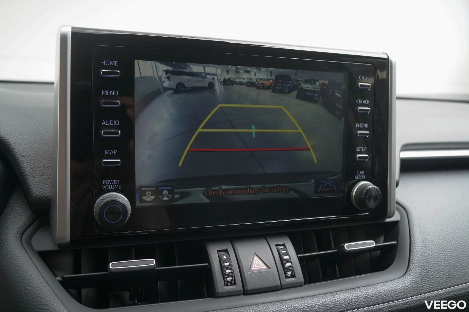 Toyota RAV4 Dynamic Force Luxury 2 129kW