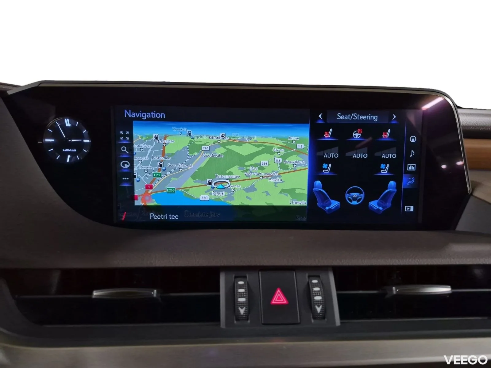 Lexus ES 300h Luxury 2.5 131kW