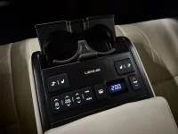 Lexus ES 300h Luxury 2.5 131kW thumbnail