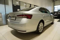 Skoda Octavia HB SELECTION 1.5 110kW thumbnail