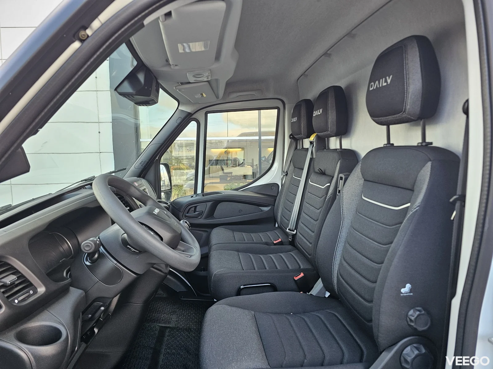 Iveco Daily  35S14B V 2.3 100kW