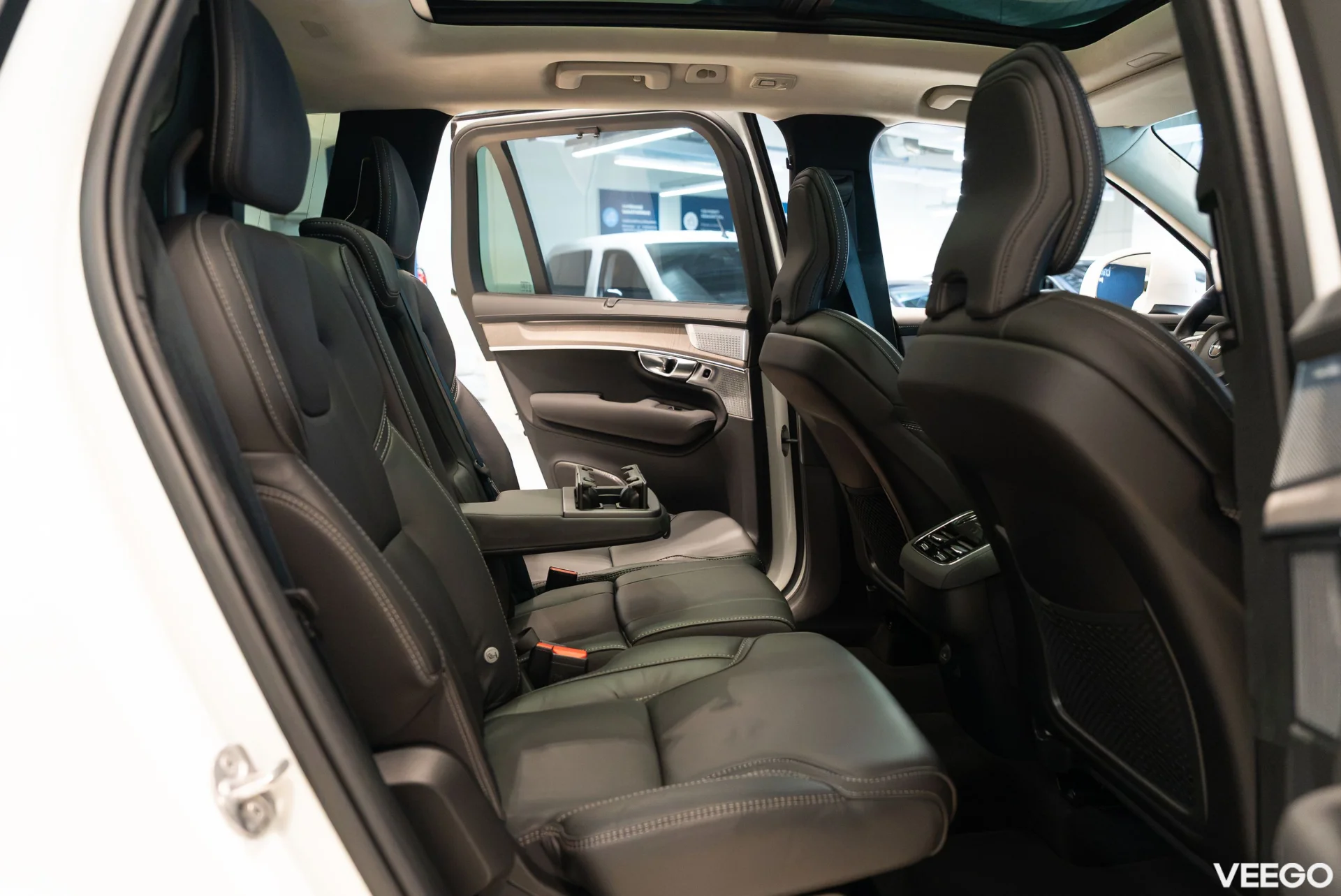 Volvo XC90 2.0 B5 Mild-Hybrid Ultra Bright AWD 2 184kW