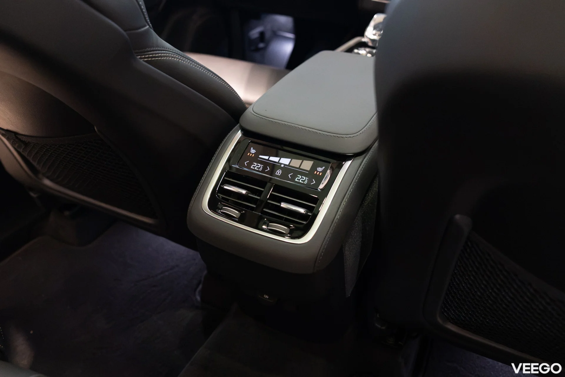 Volvo XC90 2.0 B5 Mild-Hybrid Ultra Bright AWD 2 184kW