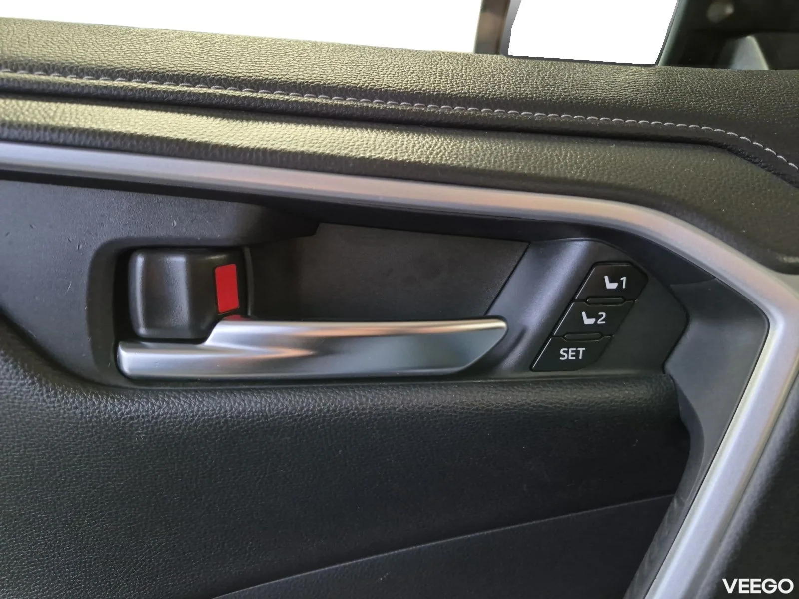 Toyota RAV4 Premium 2.5 131kW