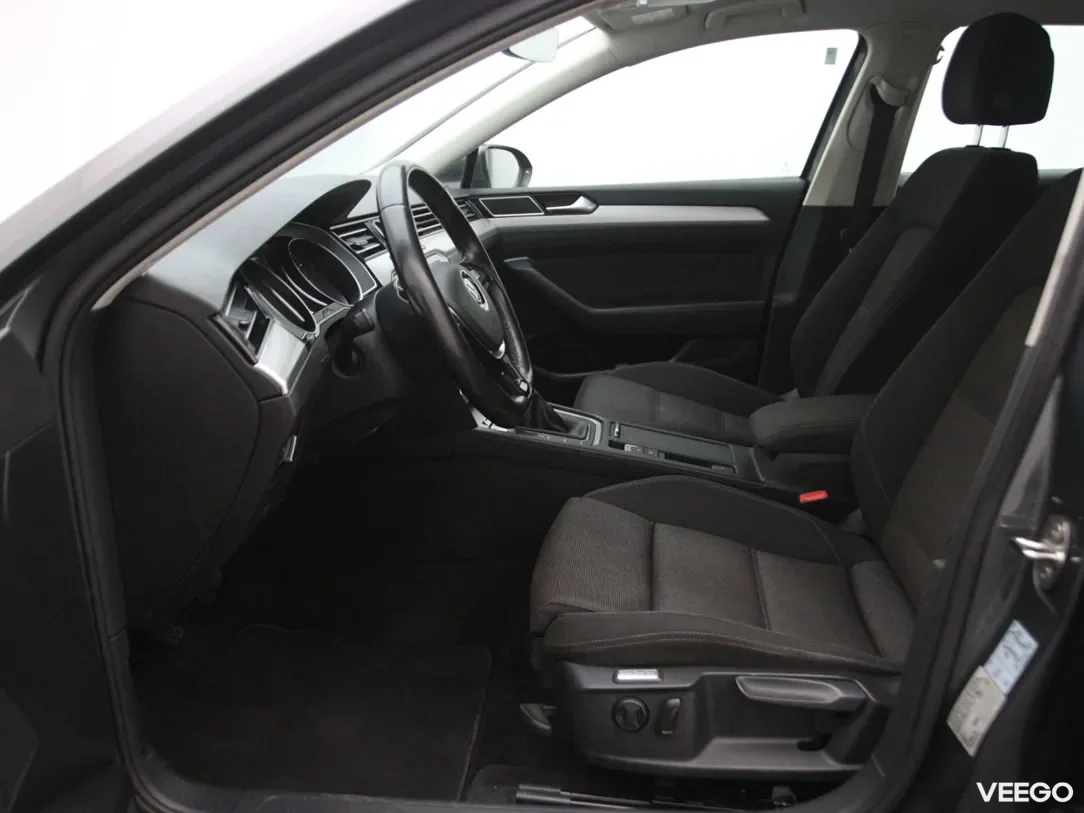 Volkswagen Passat 1.4 92kW