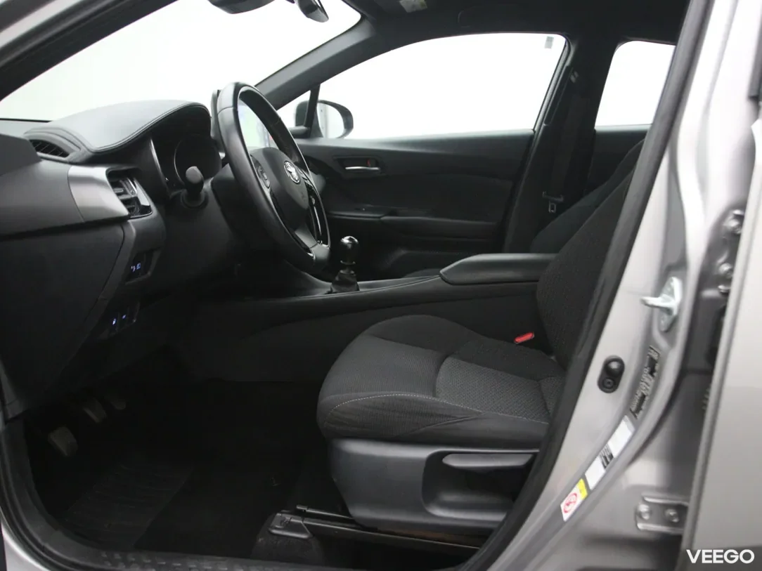Toyota C-HR 1.2 85kW