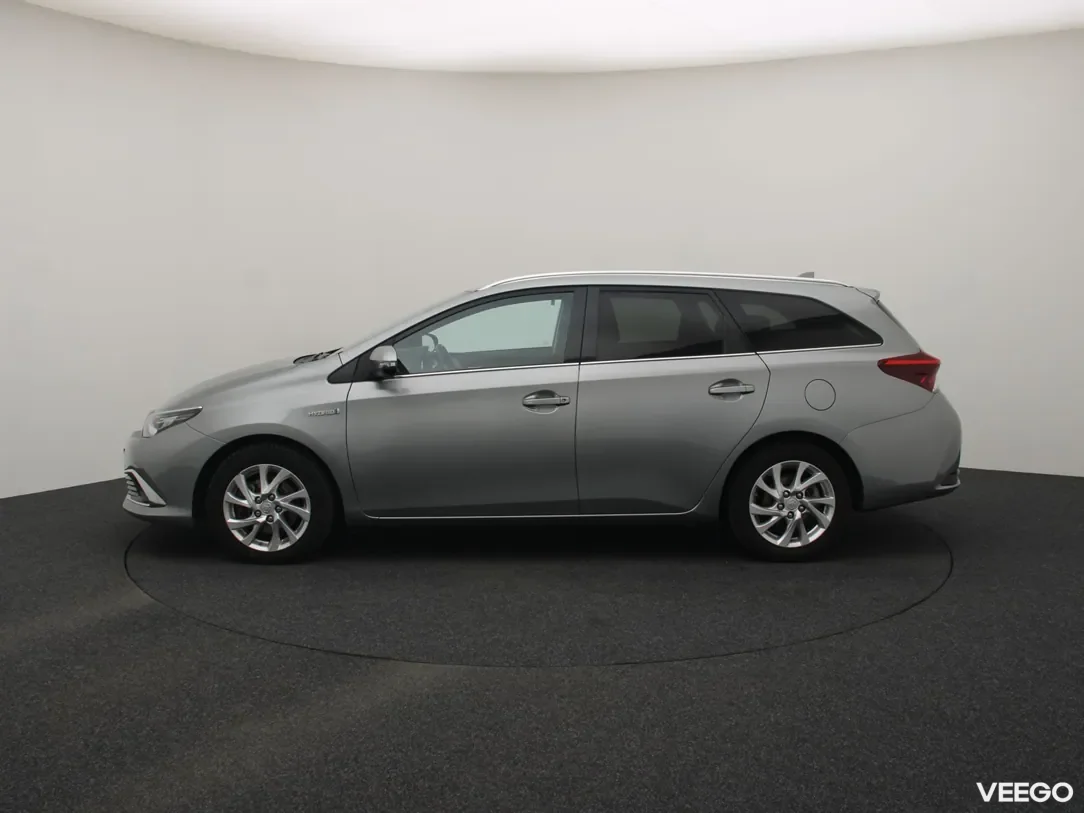 Toyota Auris 1.8 100kW