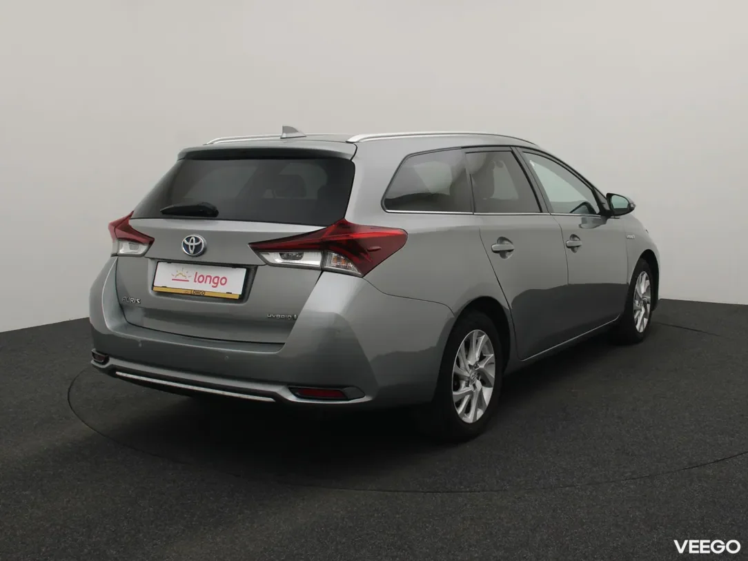 Toyota Auris 1.8 100kW