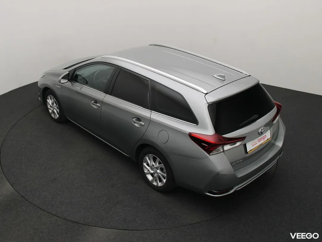 Toyota Auris 1.8 100kW