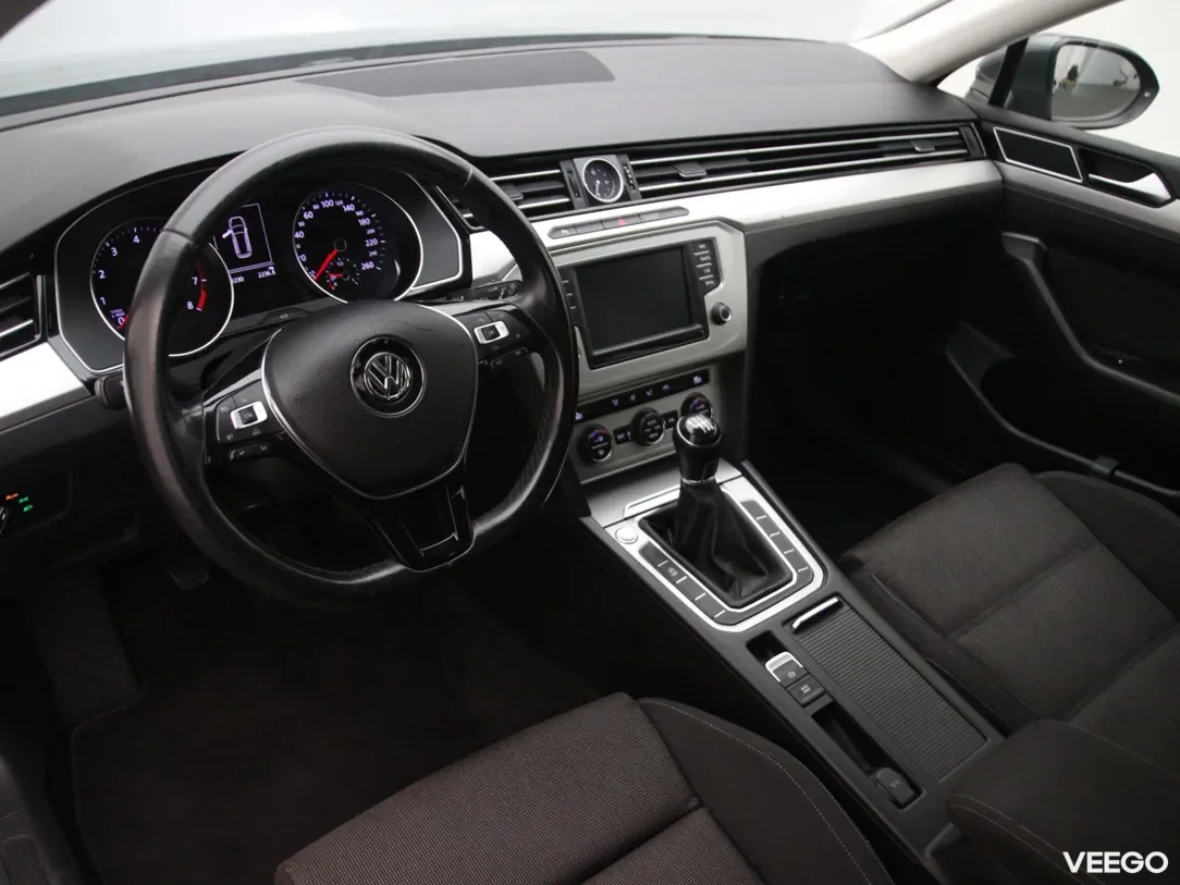 Volkswagen Passat 1.4 92kW