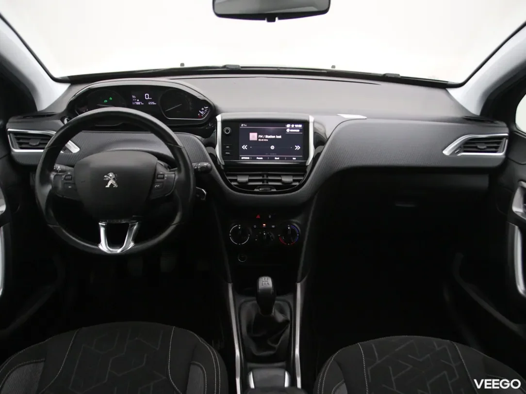 Peugeot 2008 1.2 81kW