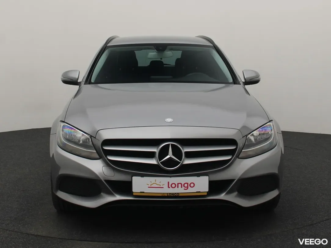 Mercedes-Benz C220 2.1 125kW