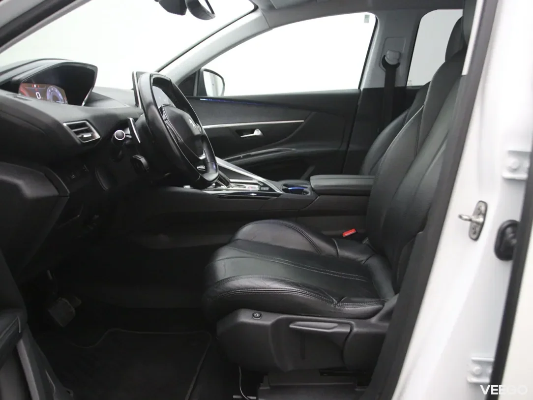 Peugeot 5008 1.6 133kW