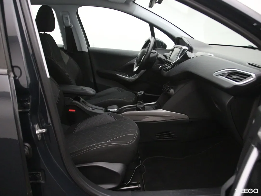 Peugeot 2008 1.2 81kW