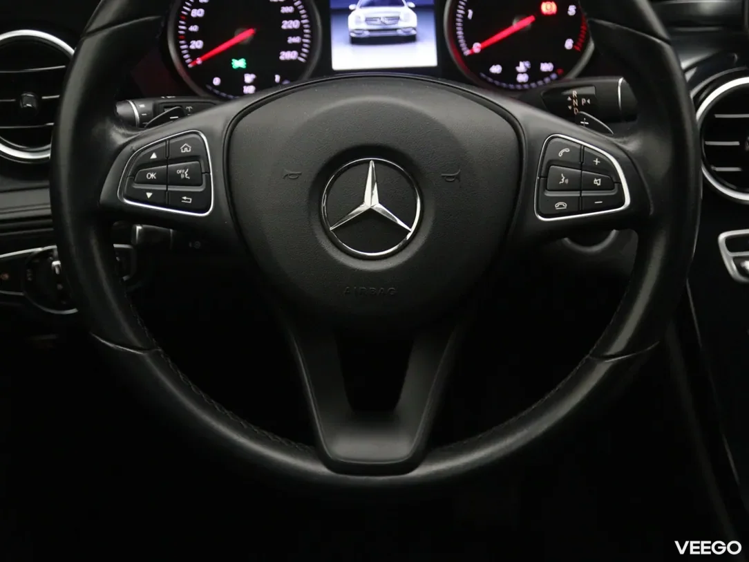 Mercedes-Benz C220 2.1 125kW