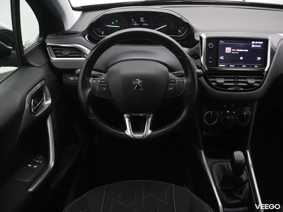 Peugeot 2008 1.2 81kW