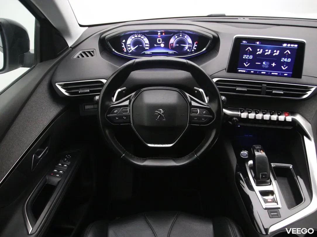 Peugeot 5008 1.6 133kW