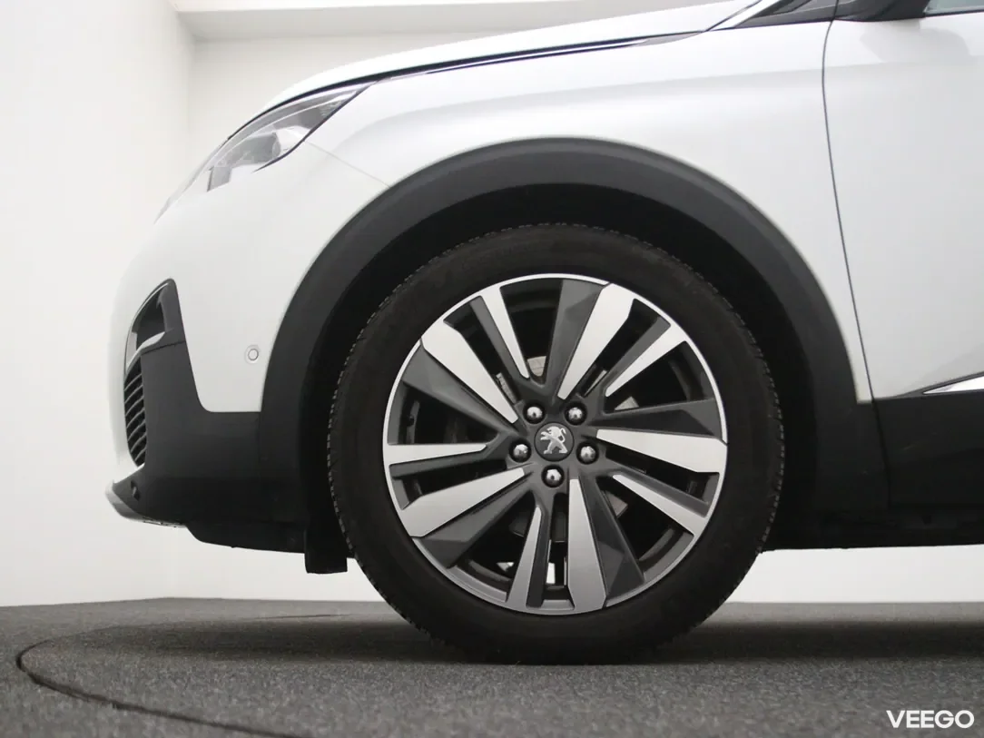 Peugeot 5008 1.6 133kW
