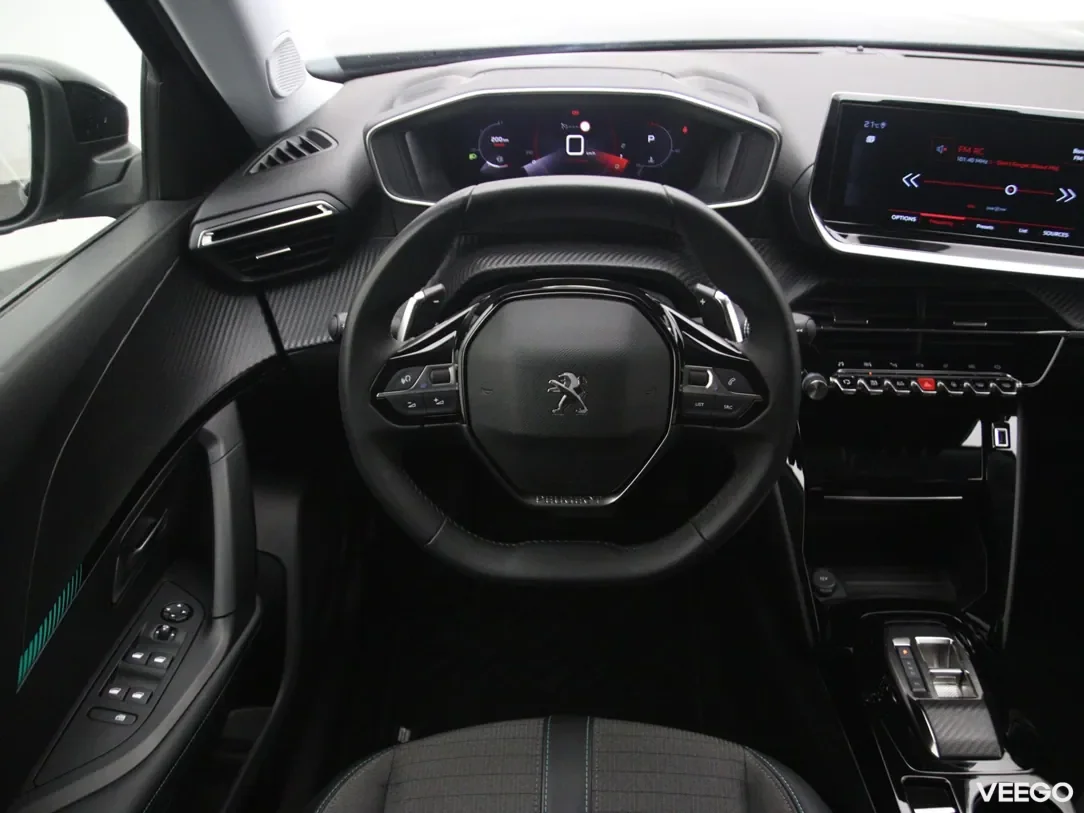 Peugeot 2008 1.2 96kW