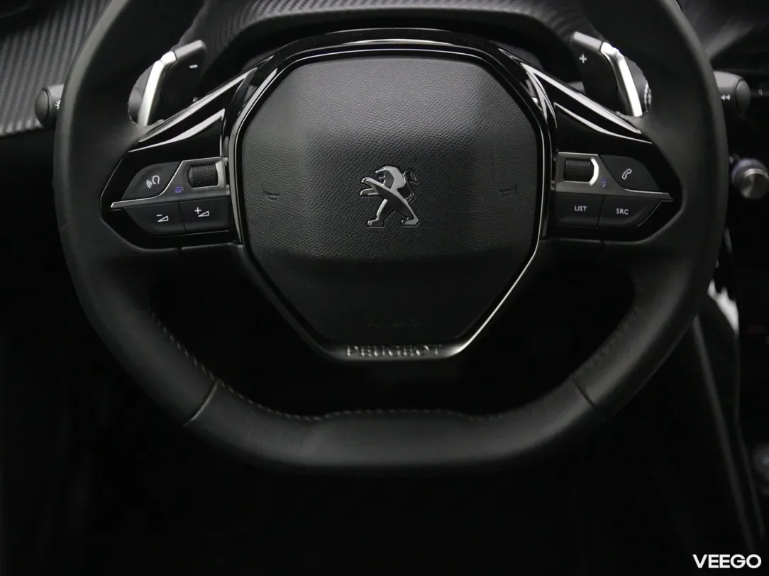 Peugeot 2008 1.2 96kW