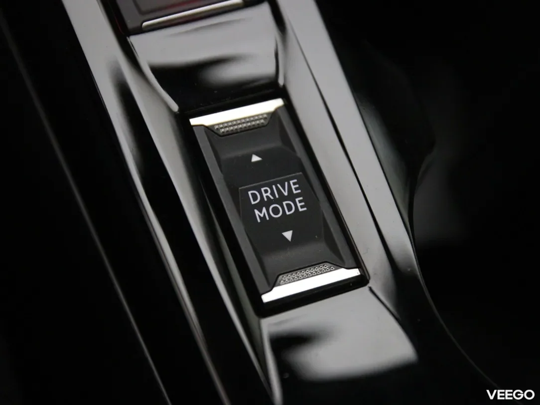 Peugeot 2008 1.2 96kW
