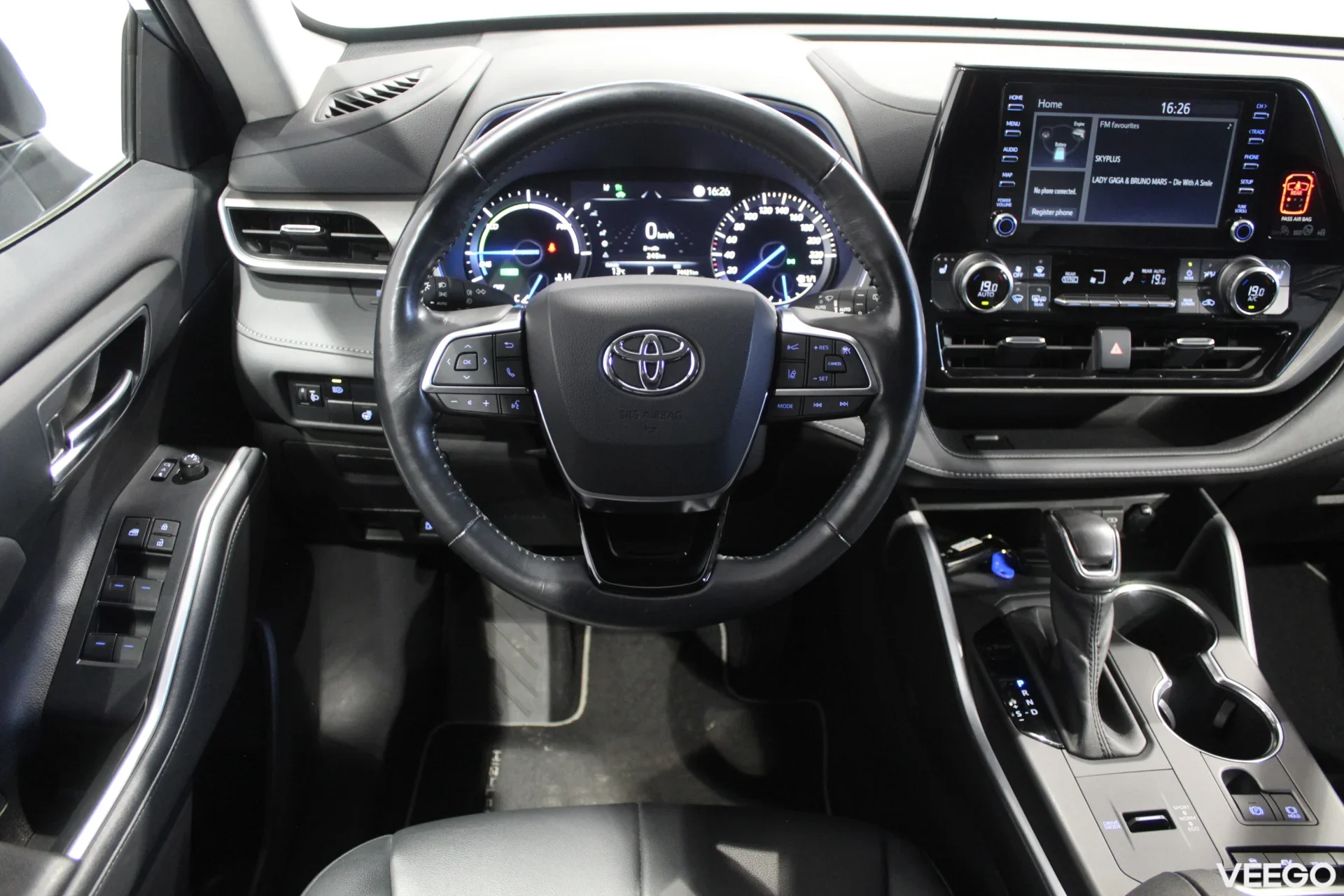 Toyota Highlander Luxury AWD 2.5 140kW