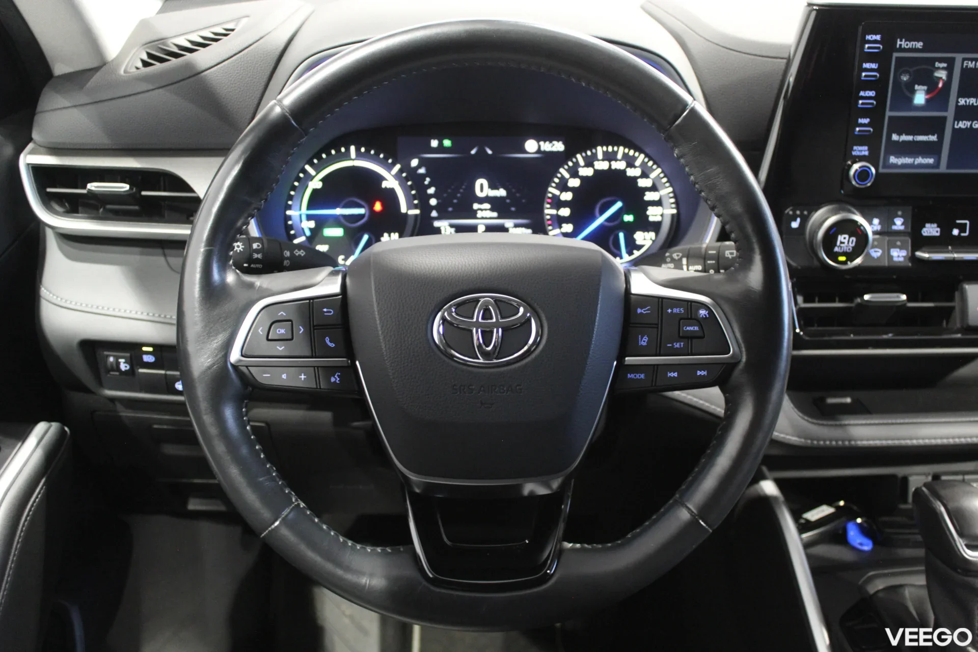 Toyota Highlander Luxury AWD 2.5 140kW