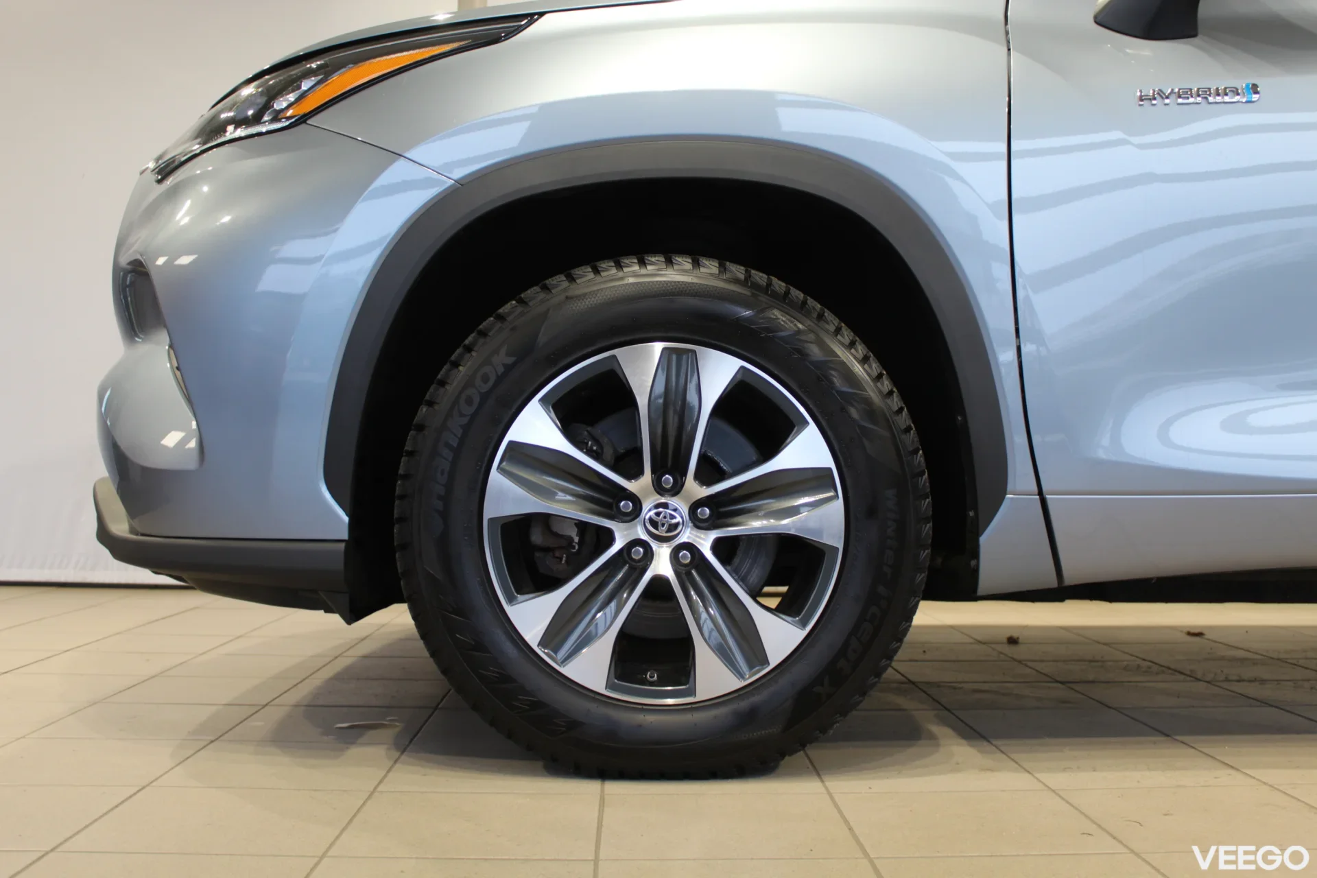 Toyota Highlander Luxury AWD 2.5 140kW