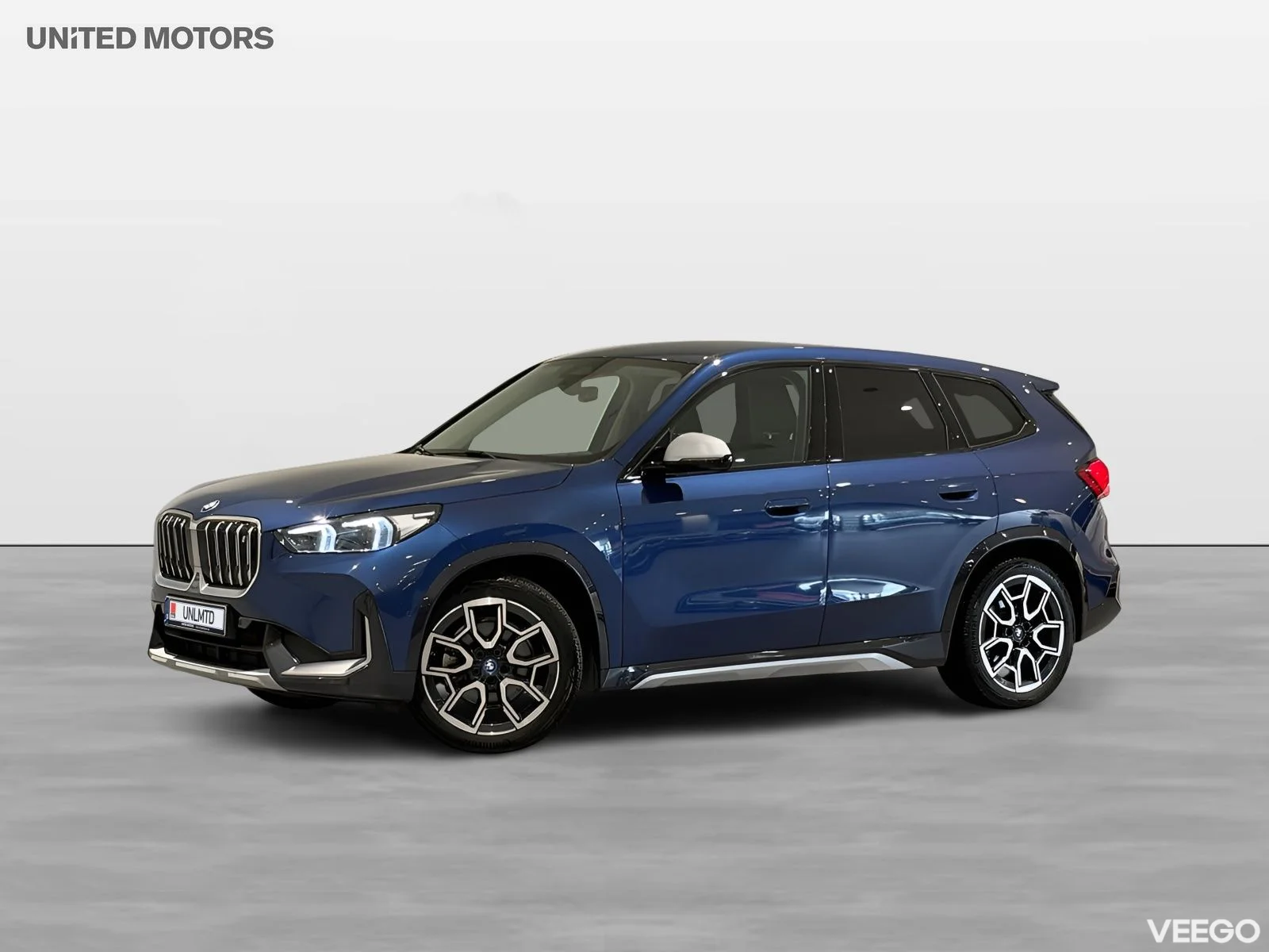 BMW iX1 xDrive30 X-Line Drag Comfort-Access Rattvärme 0kW