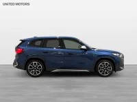 BMW iX1 xDrive30 X-Line Drag Comfort-Access Rattvärme 0kW thumbnail