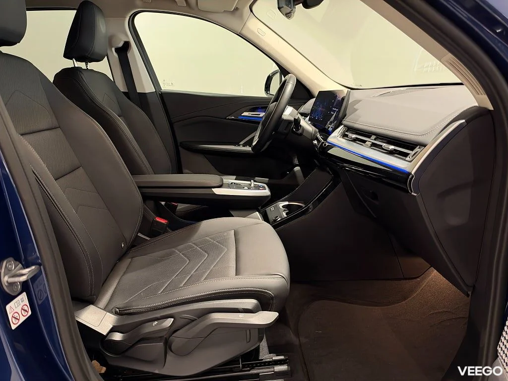 BMW iX1 xDrive30 X-Line Drag Comfort-Access Rattvärme 0kW