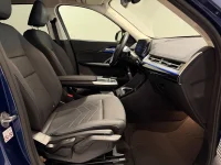BMW iX1 xDrive30 X-Line Drag Comfort-Access Rattvärme 0kW thumbnail