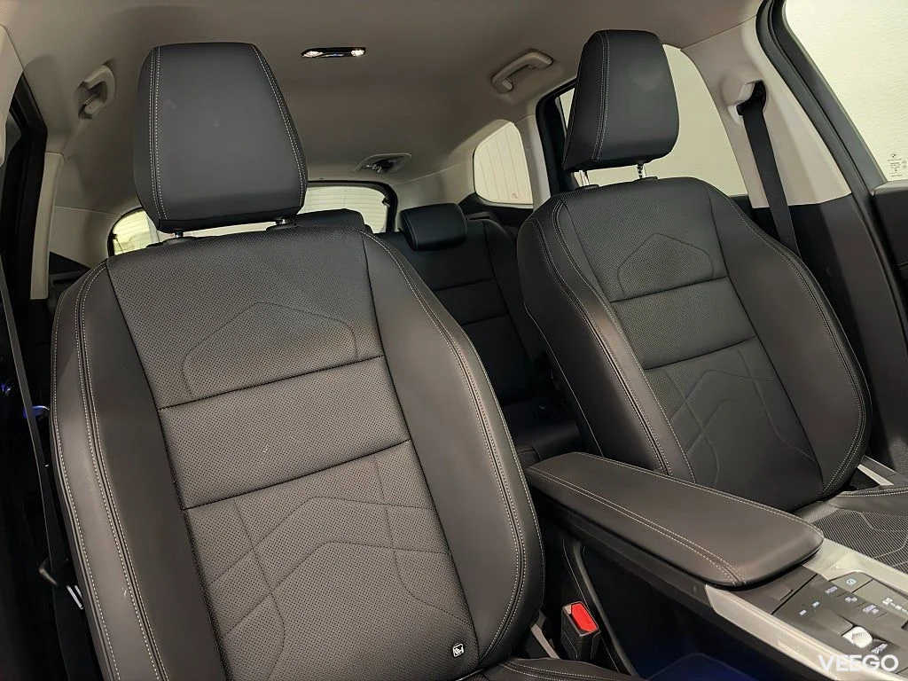 BMW iX1 xDrive30 X-Line Drag Comfort-Access Rattvärme 0kW