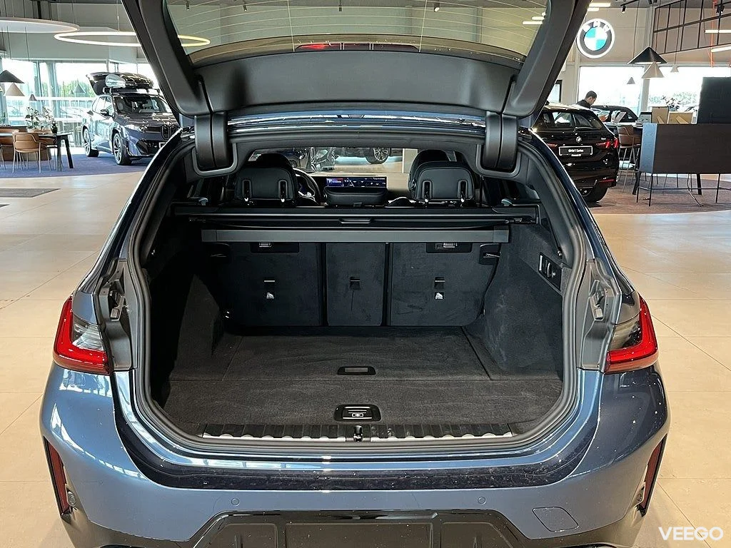 BMW M340i xDrive Touring M Sport Pro Drag Elstolar H/K D/A 360 288kW