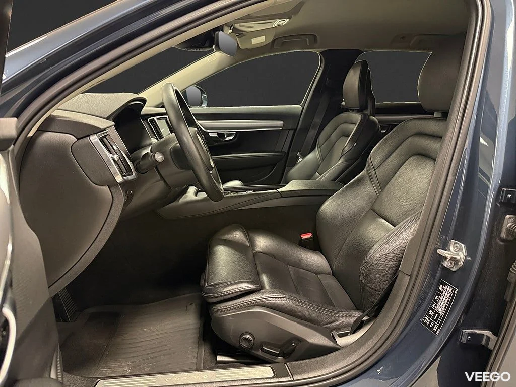 Volvo V90 T4 190HK Business Adv /HuD /Drag 140kW