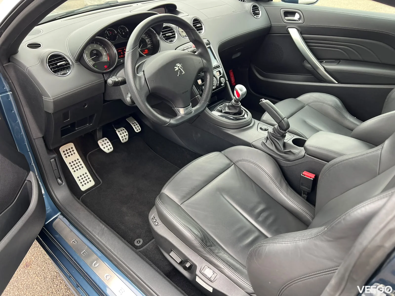 Peugeot RCZ THP200 1.6 147kW