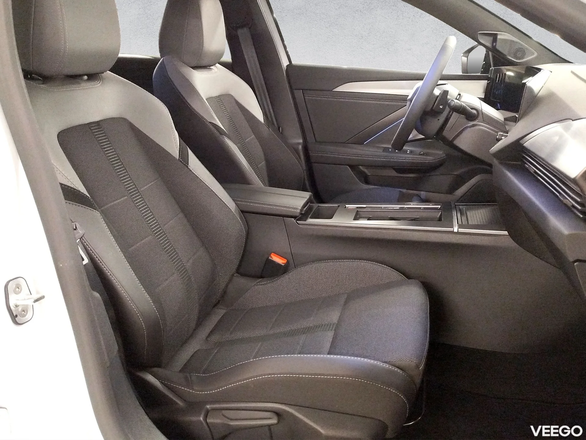 Opel Astra GS Hybrid 145 e-DCS6 100kW
