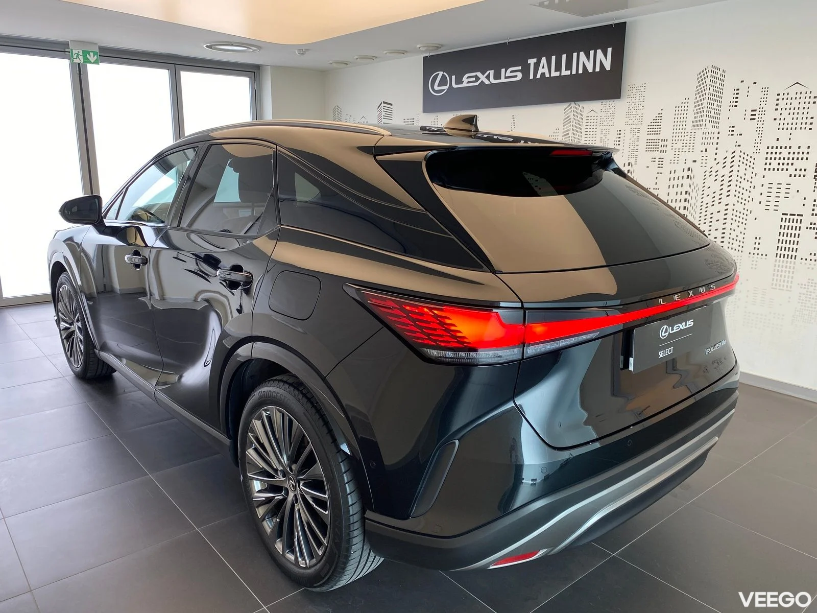 Lexus RX 450h+ - 136kW